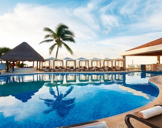 What Are the Design and Scene Like on the Desire Riviera Maya Resort?