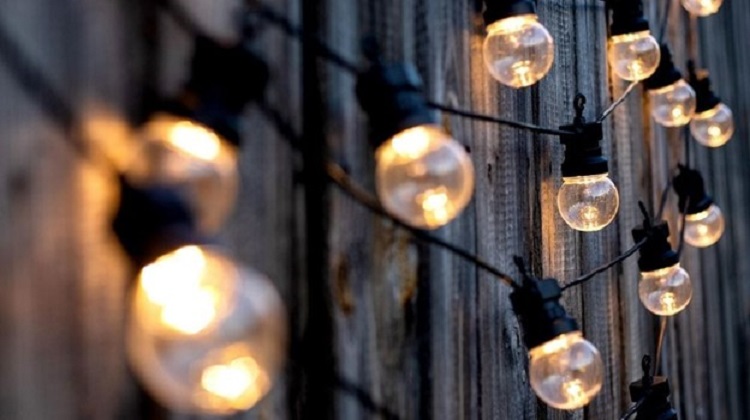Easy, Renewable, and Bright: Solar Chain Fence Lights