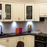 5 Factors to Consider When Choosing New Kitchen Cabinets