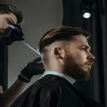 How to select best Barber for a perfect Haircut