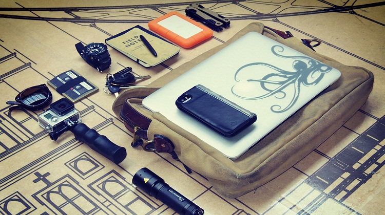 Everyday Carry Items That Will Make Your Life A Little Easier When You’re Studying