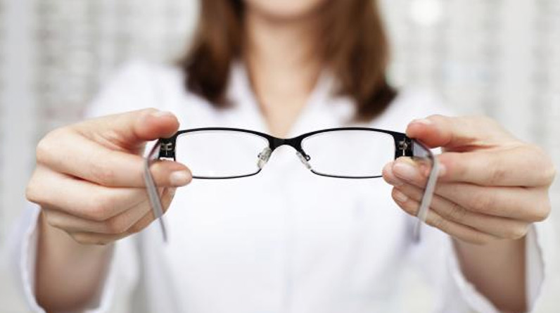 5 Dangers of Wearing Glasses with Wrong Prescription