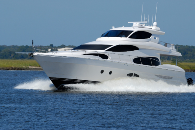 The Benefits of Renting a Yacht for Your Friends and Family