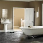 How to Choose the Right Paint Colors for Your Bathroom